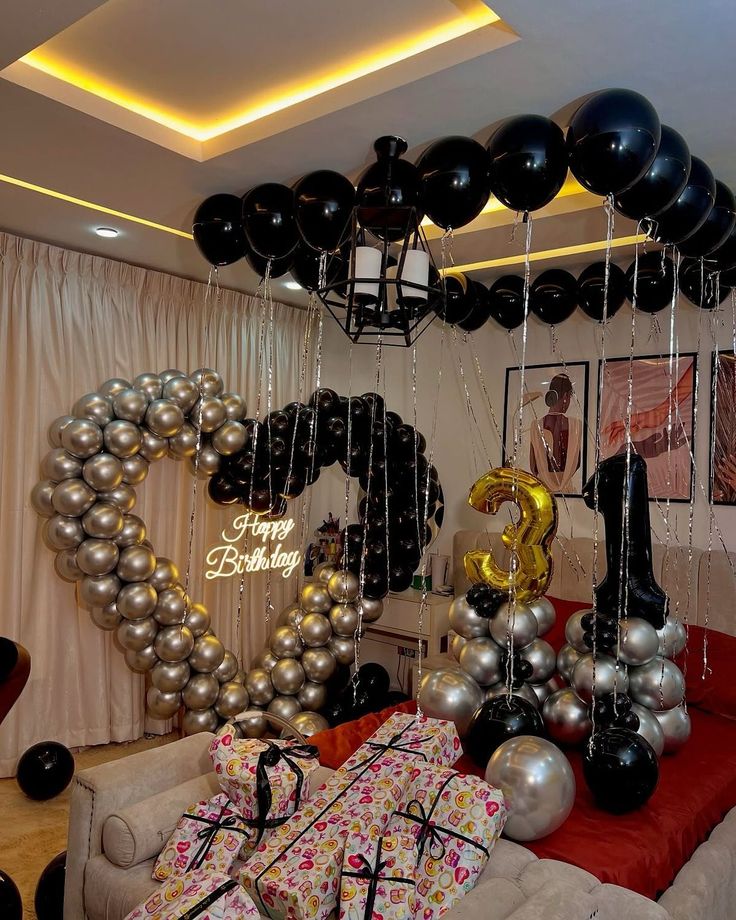 Balloon decoration gallery image 3